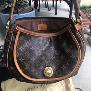 Louis Vuitton LV handbag (Tulum PM)